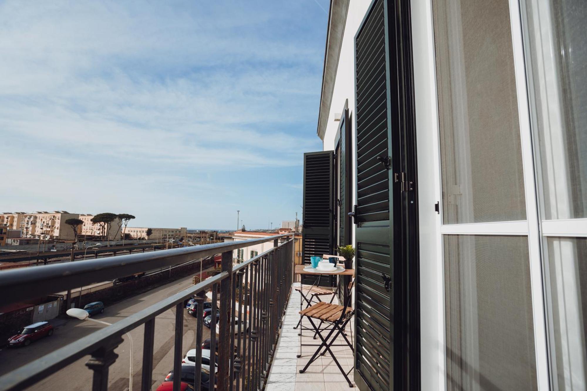 Victoria Apartments Торре-Аннунциата Экстерьер фото